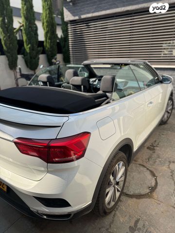 מודעת רכב פולקסווגן T-רוק