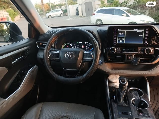 טויוטה היילנדר