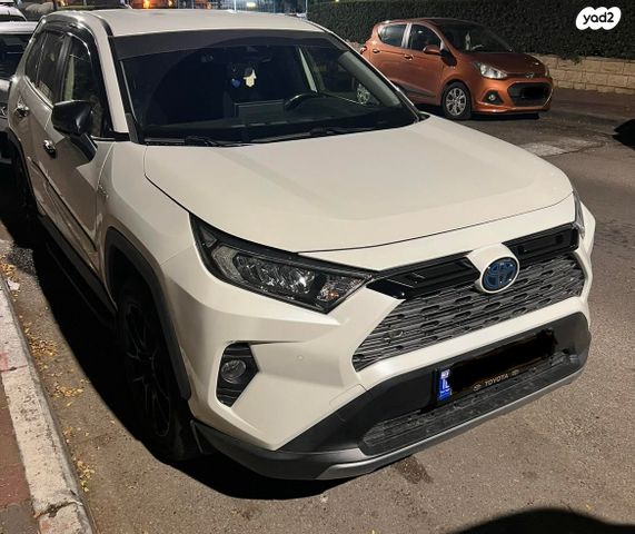 מודעת רכב טויוטה RAV4