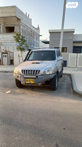 מודעת רכב יונדאי טאראקן