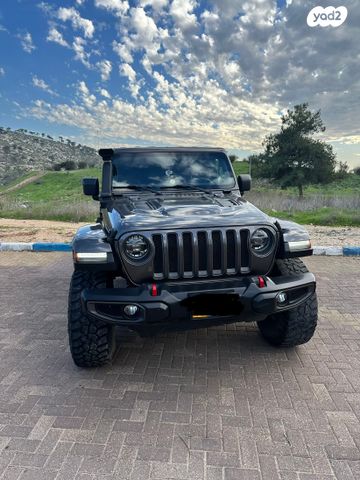 מודעת רכב ג'יפ רנגלר