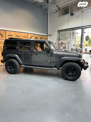 מודעת רכב ג'יפ רנגלר 2