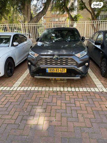 מודעת רכב טויוטה RAV4