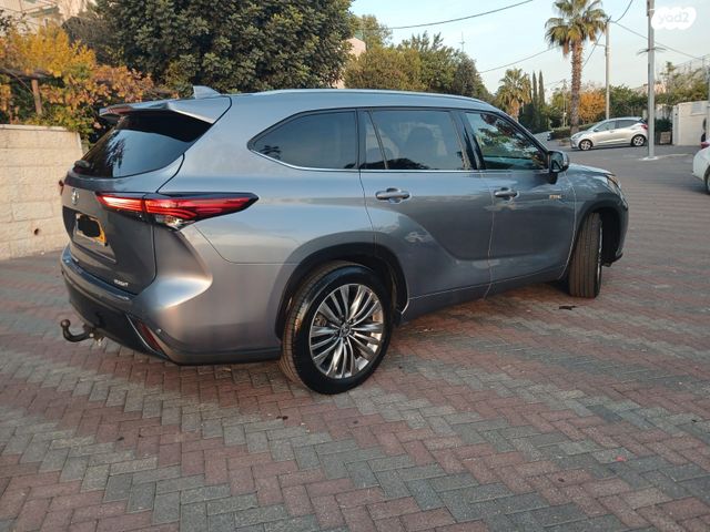 טויוטה היילנדר