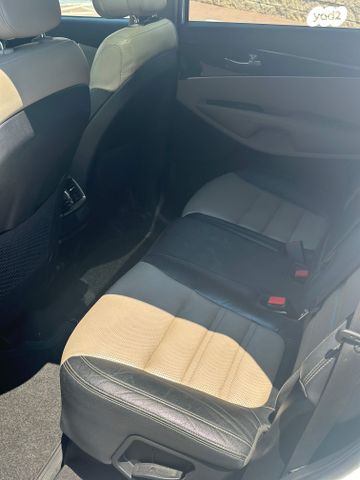 מודעת רכב קיה סורנטו