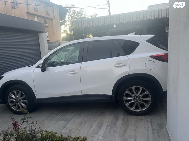 מודעת רכב מאזדה CX-5