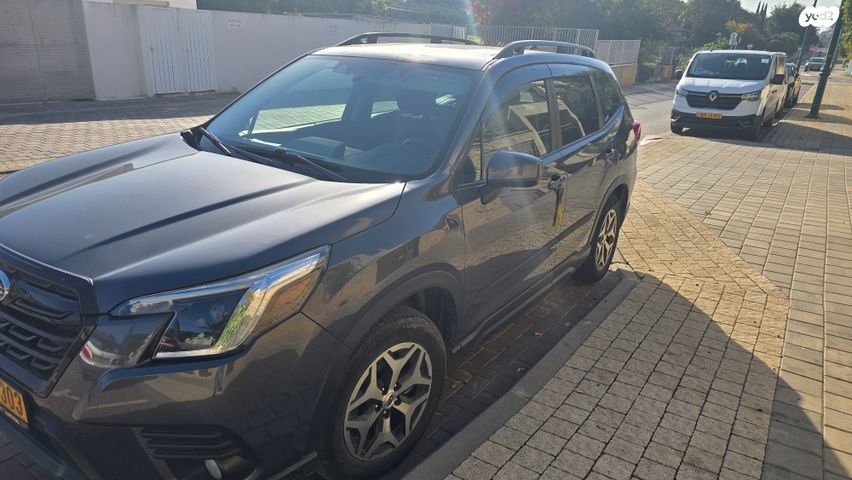 סובארו פורסטר