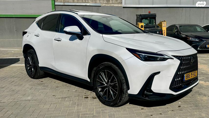 מודעת רכב לקסוס NX