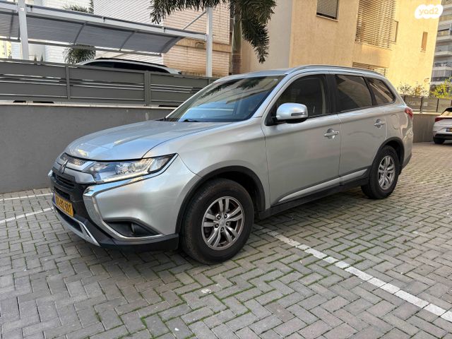 מיצובישי אאוטלנדר