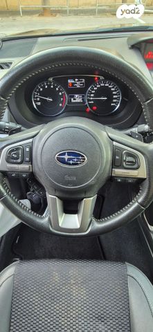 סובארו פורסטר