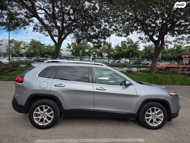 ג'יפ צ'ירוקי