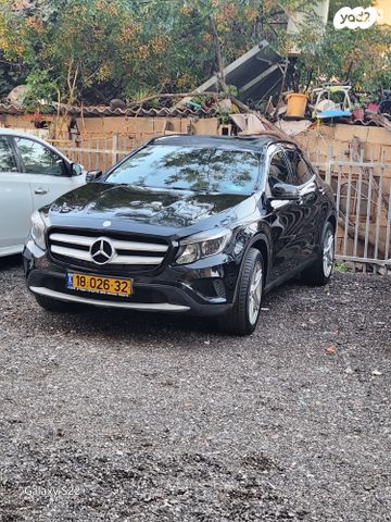 מודעת רכב מרצדס-בנץ GLA