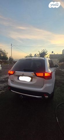 מיצובישי אאוטלנדר