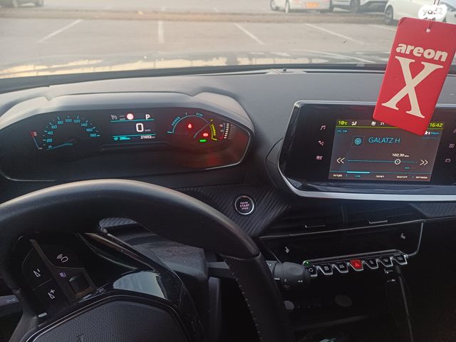 מודעת רכב פיג'ו 2008