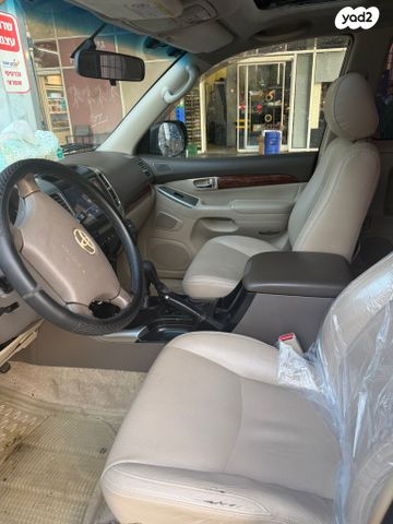 מודעת רכב טויוטה לנד קרוזר