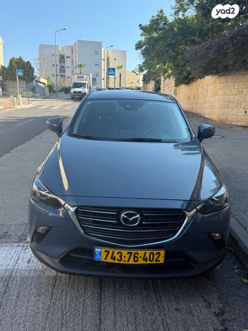 מודעת רכב מאזדה CX-3