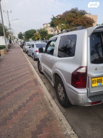 מיצובישי פג'רו