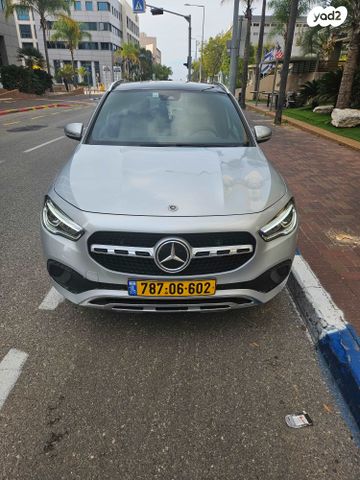 מודעת רכב מרצדס-בנץ GLA