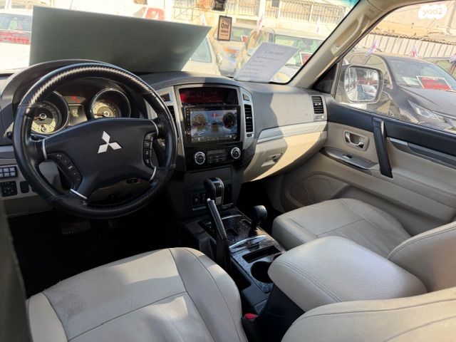 מיצובישי פג'רו