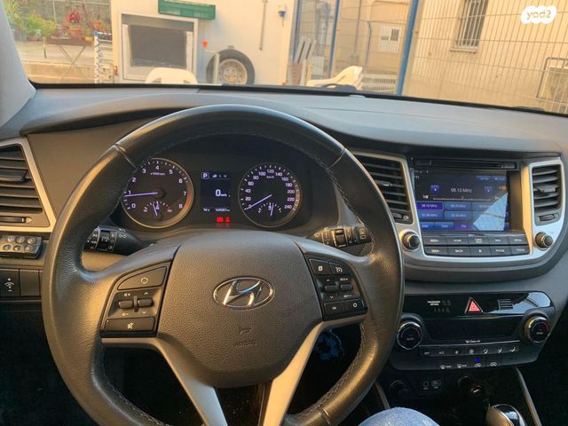 מודעת רכב יונדאי טוסון