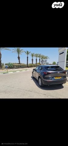 מודעת רכב מאזדה CX-30