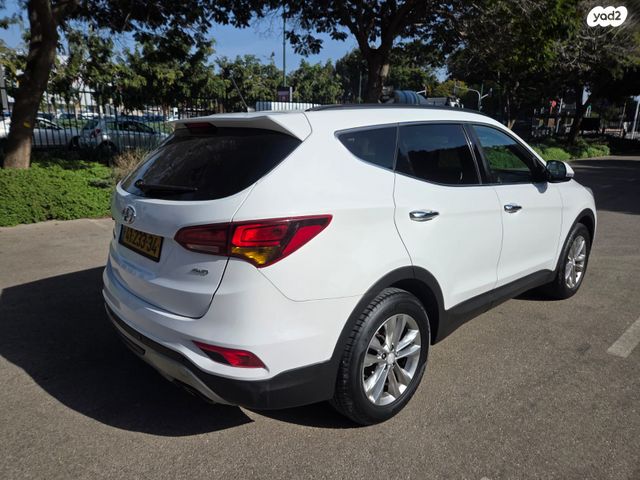 יונדאי סנטה פה