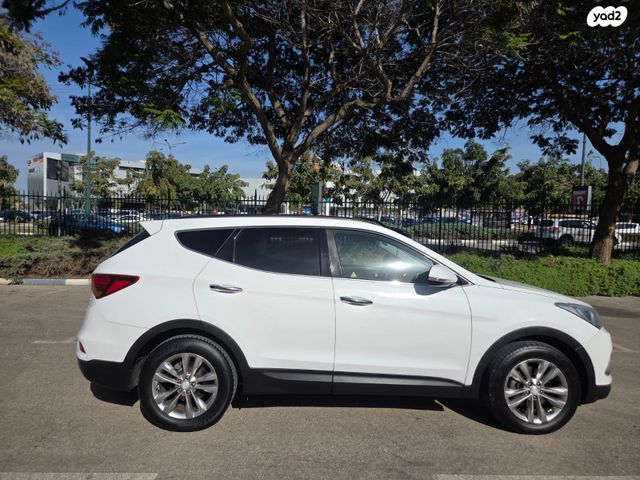 יונדאי סנטה פה