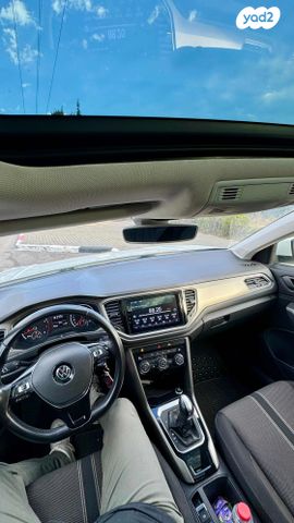 פולקסווגן T-רוק