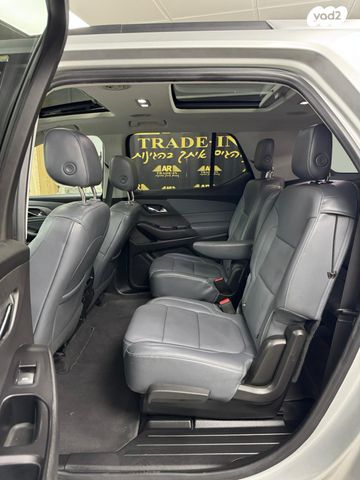 שברולט טראוורס