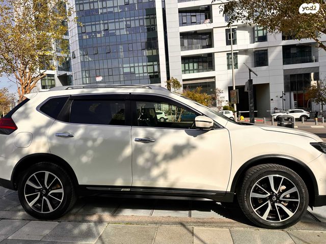 ניסאן אקס טרייל