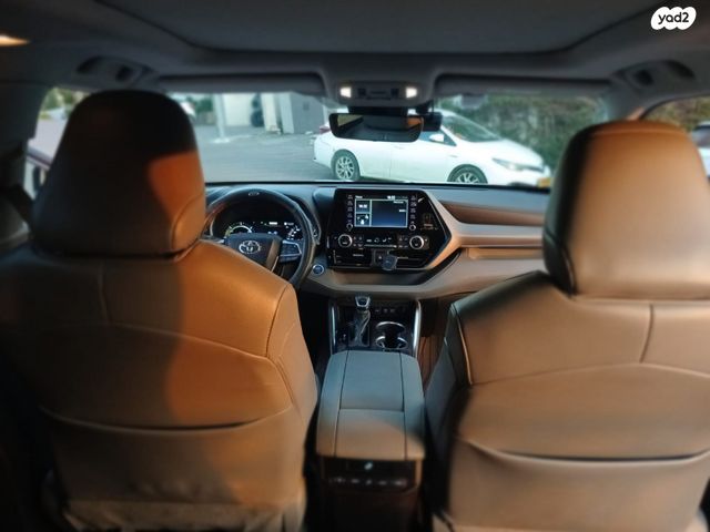 טויוטה היילנדר