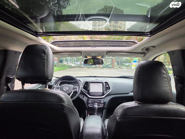 ג'יפ צ'ירוקי