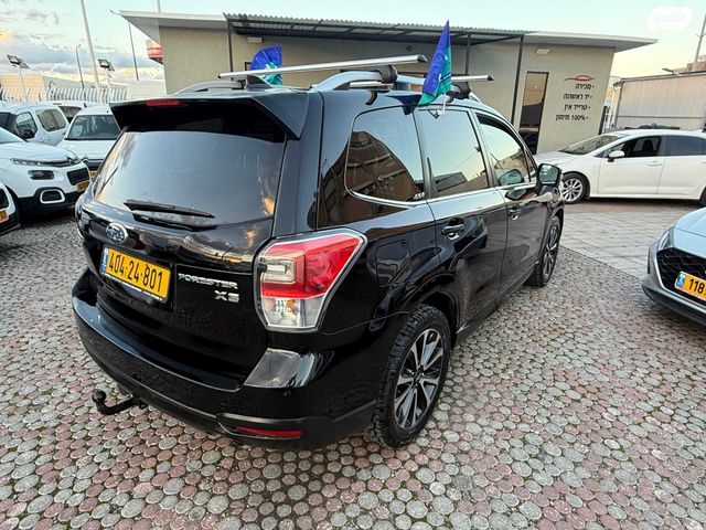 סובארו פורסטר