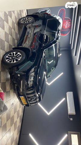 טויוטה לנד קרוזר