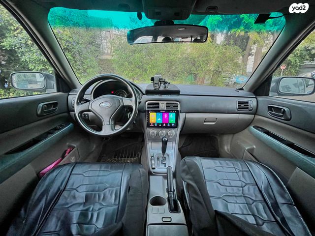 סובארו פורסטר