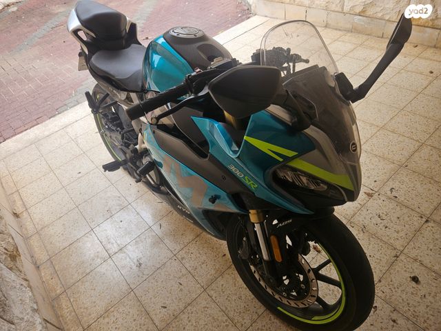 מודעת רכב CF MOTO SR300
