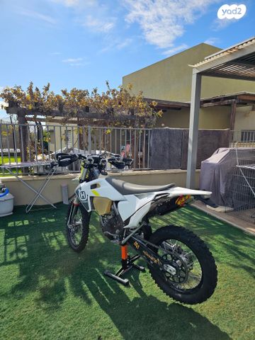 מודעת רכב הוסקוורנה FE350