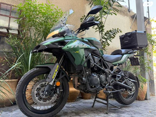 בנלי TRK502X