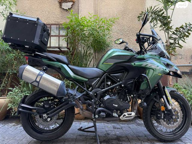 מודעת רכב בנלי TRK502X