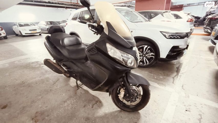 מודעת רכב סאן יאנג מקסים 400i