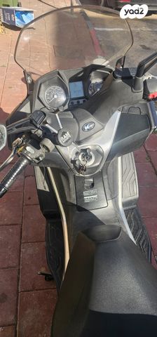 מודעת רכב קימקו דאון-טאון 350