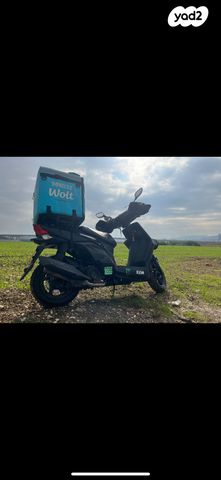 מודעת רכב סאן יאנג אחר