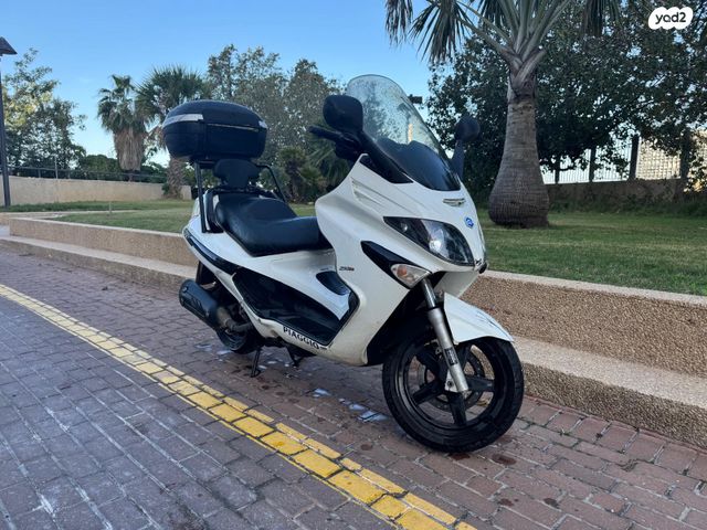 פיאג'ו X-Evo 250
