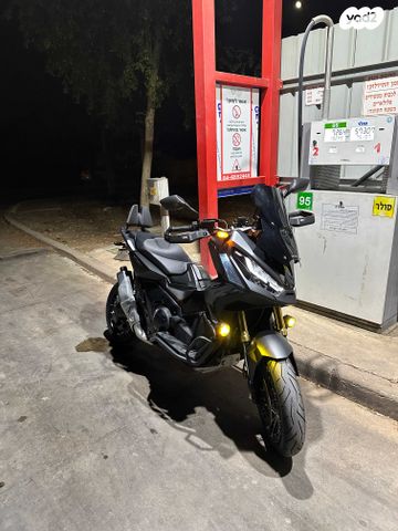 הונדה X-ADV750