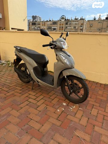 הונדה ויז'ן 110