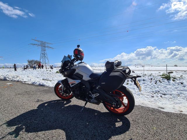 feedItemObj.data.row_1