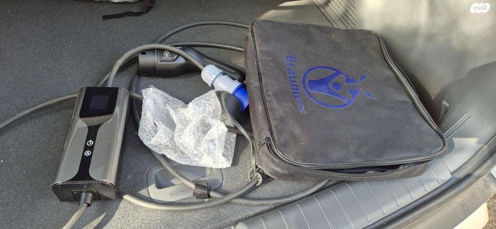 feedItemObj.data.row_1