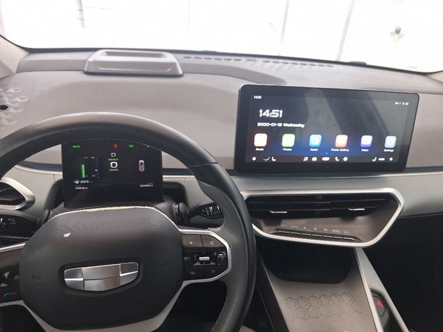 ג׳ילי Geometry C