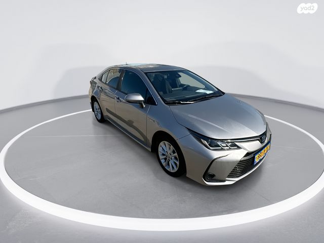 מודעת רכב טויוטה קורולה