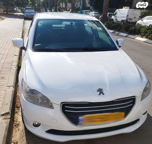 מודעת רכב פיג'ו 301